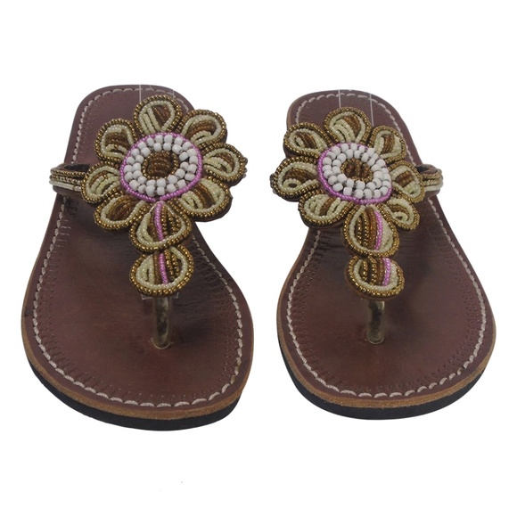 Vera Pella Beaded Sandals Size 5.5 - Picture 1 of 3